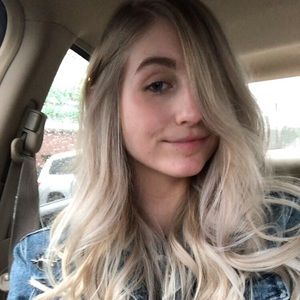 Meet your Posher, Anna